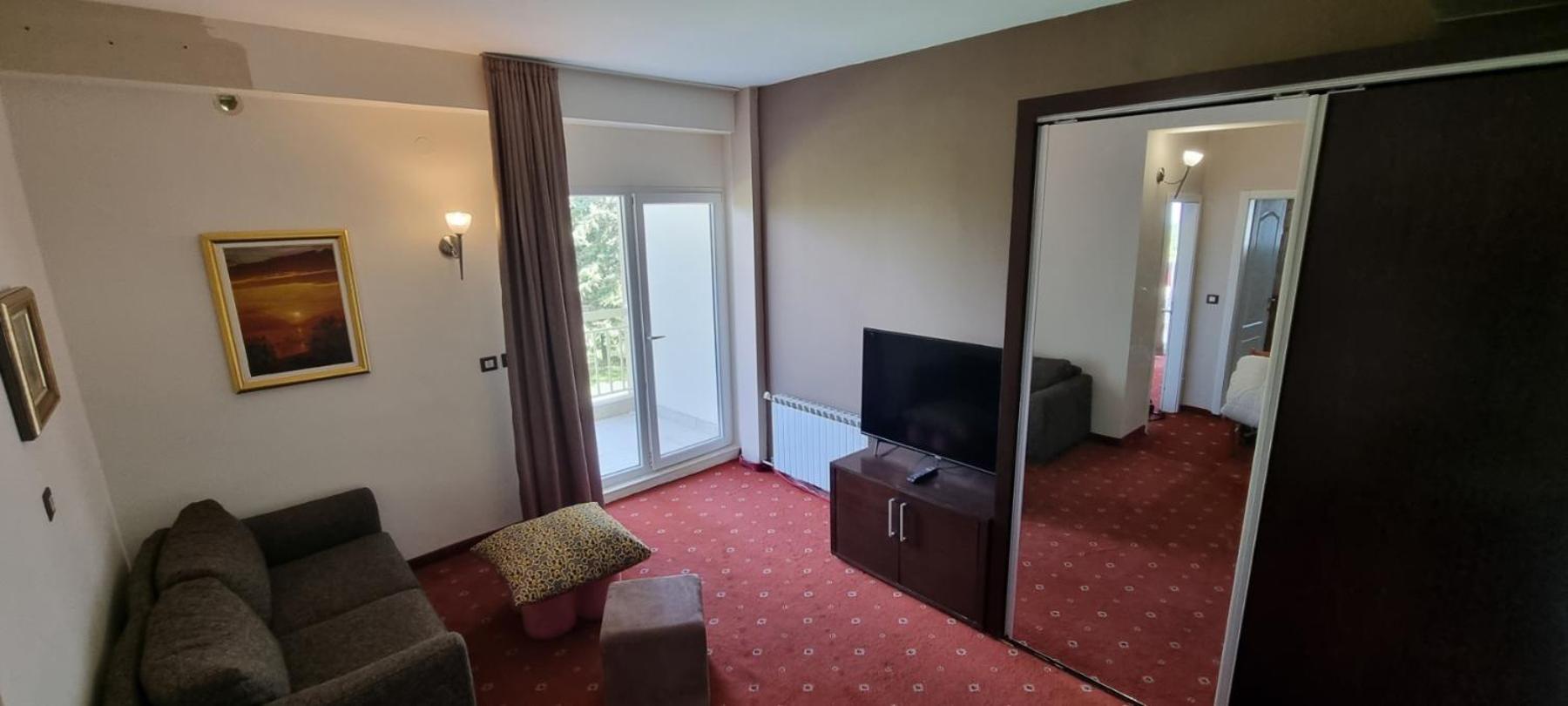 Hotel Bluebell Ohrid Buitenkant foto